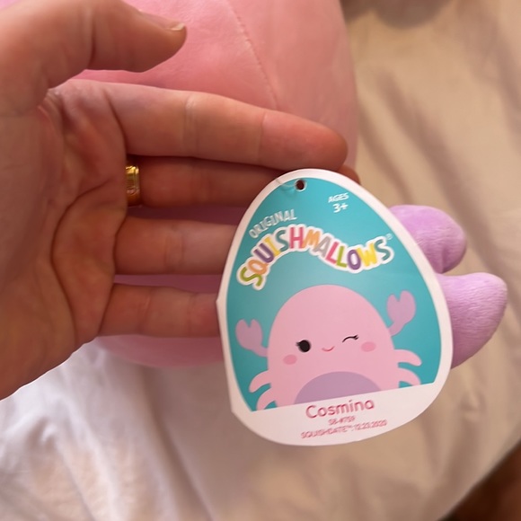 Squishmallows Cosmina the Pink Crab 8 inch - Picture 4 of 6